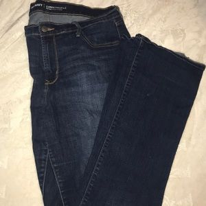 Curvy Bootcut Jeans